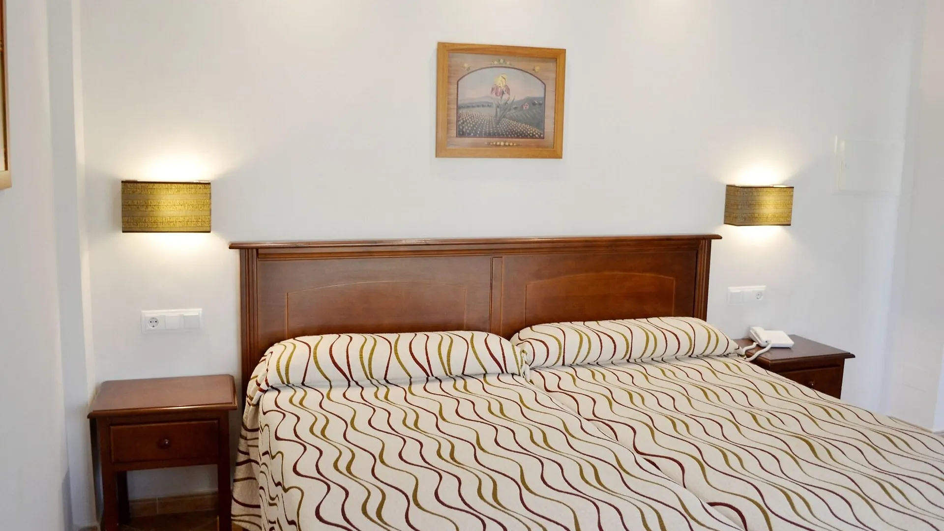 Hotel Tarik Torremolinos 3*,